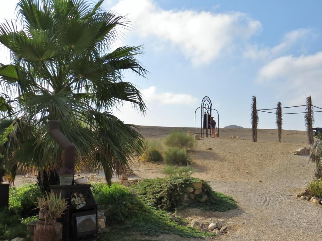 Succah In The Desert Mitzpe Ramon Extérieur photo